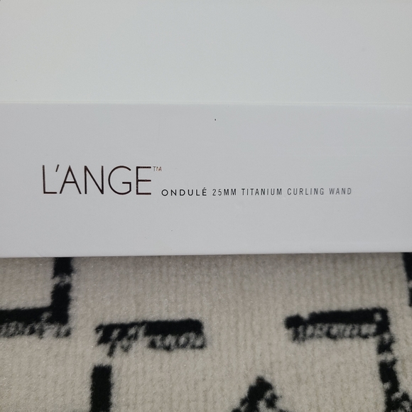 L'Ange Ondule 25mm Titanium Curling Wand - Picture 12 of 14